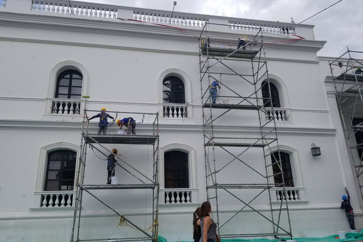 Mantenimiento de fachada institucional